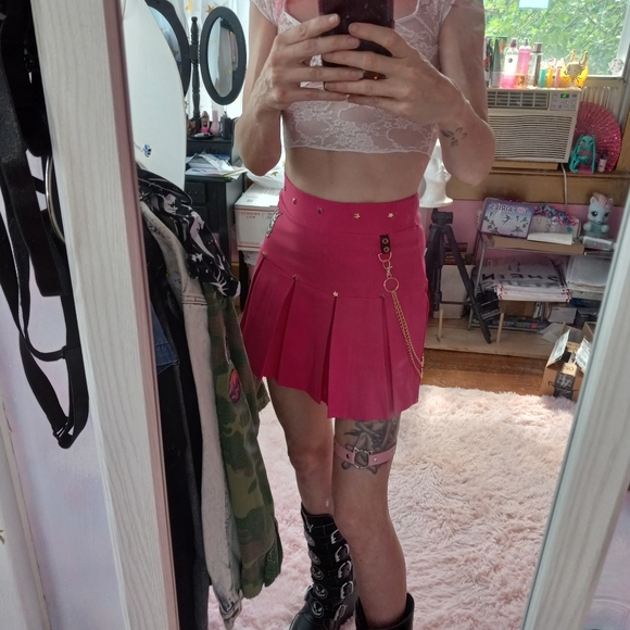 😵Pastel Goth kitty accent baby pink adjustable thigh garter! Nwot! - Picture 10 of 10